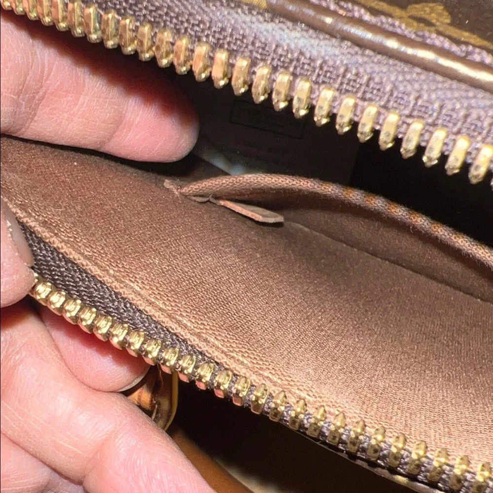 Authentic Louis Vuitton BB Alma Monogram Bag - Picture 10 of 10